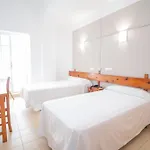 La Terraza 2*