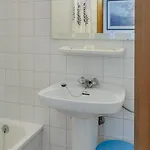 La Terraza 2*