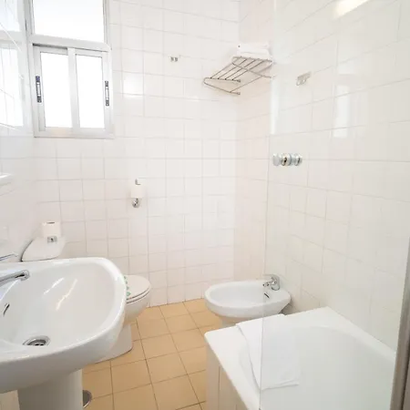 فندق La Terraza 2*