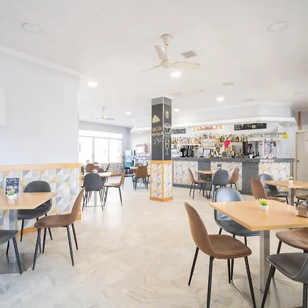 La Terraza Hotel 2*